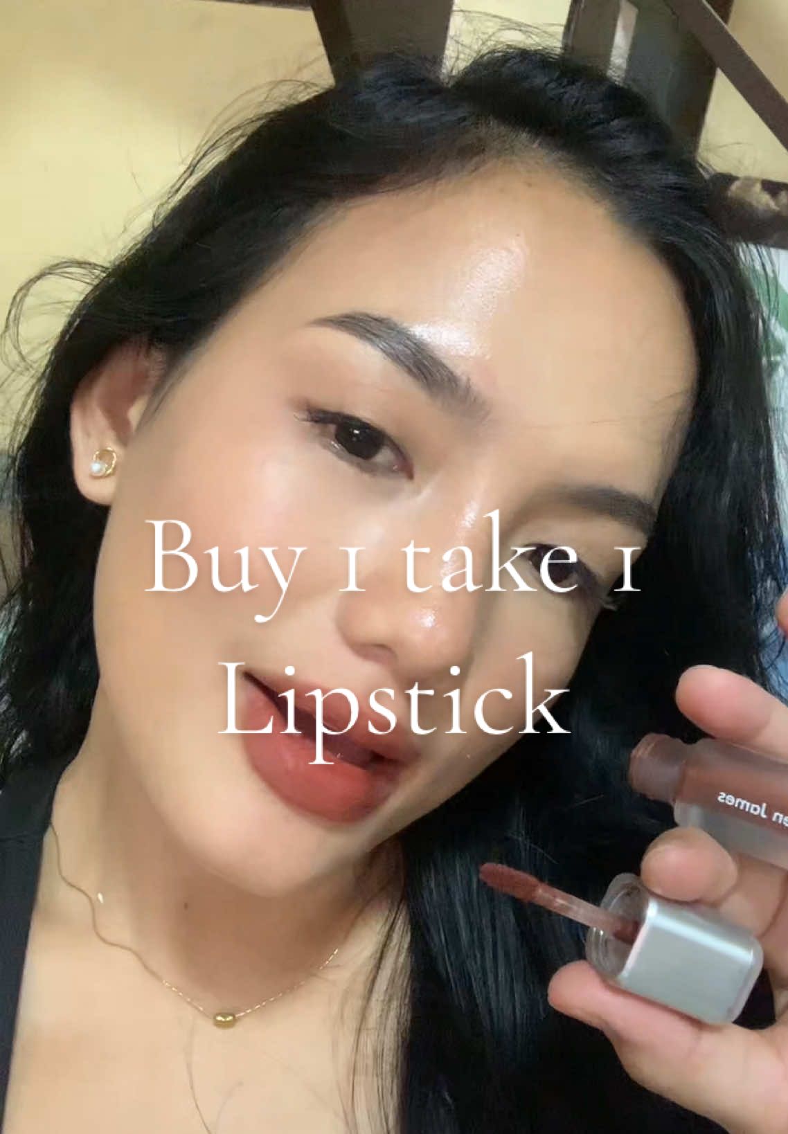 Brown shade🔛🔝 #lipstick #buy1take1 #lippies #mattelipstick #mattevelvetlipstick #owenjames #buy1take1lipstick #fyp #fypシ゚ #fypage #foryoupage #trending #viral 