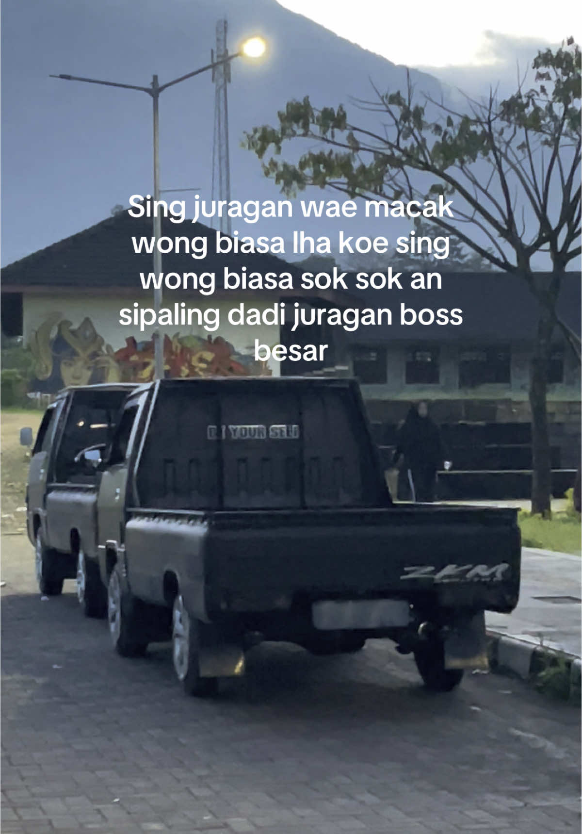 Ojo nemen nemen Wolak walik e ndunyo kabeh duweni mongso🫣🤪