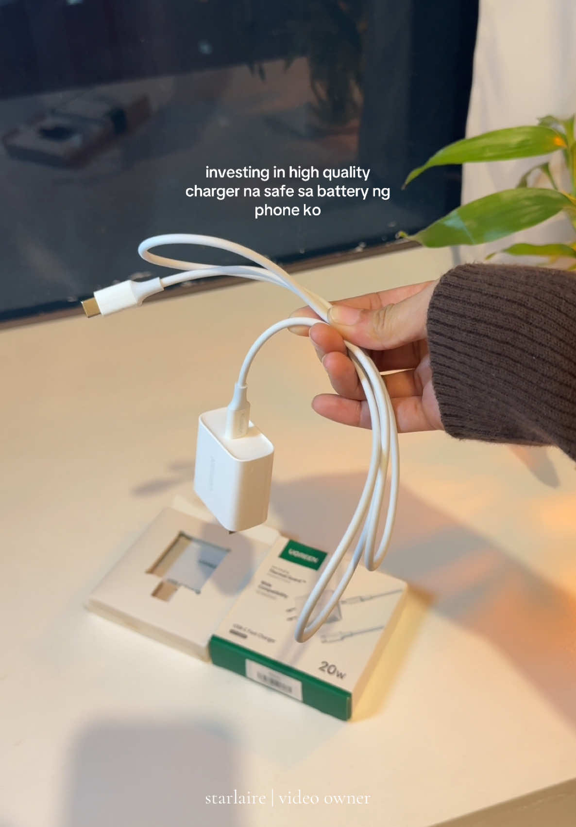 ugreen on top pagdating sa charger na safe for your phone’s battery #ugreen #ugreenfastcharging #charger #iphonecharger #fastcharging #20wcharger 