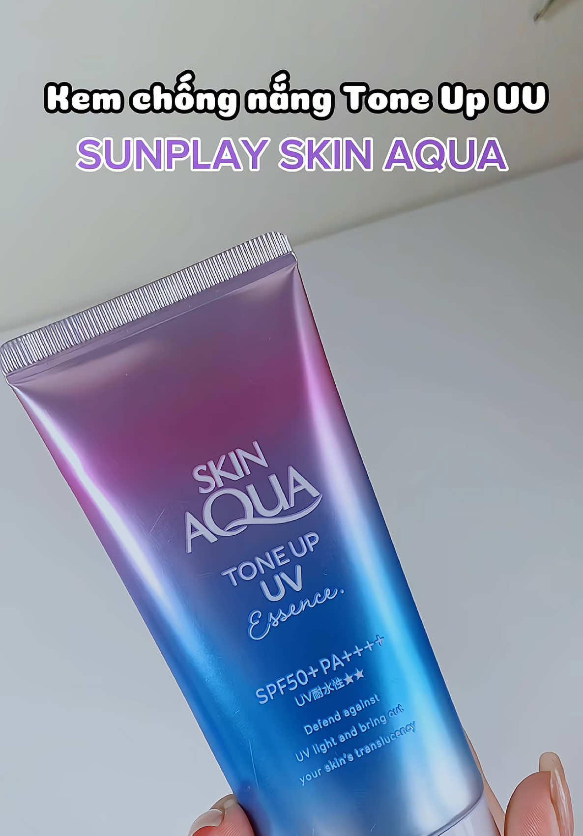 Dòng kem chống nắng nâng tone kiềm dầu giá hssv cho mn cần đây #xuhuong #xuhuongtiktok #fyp #foryou #kemchongnang #kemchongnangnangtone #kemchongnangskinaqua #review #unboxing 