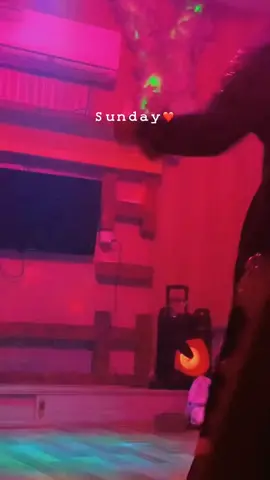 Hawa warke Paiso la 💸💃🔥 Maryam Party 💃💸  #foryou #foryoupage #peshawar #girls #night #mardan #party #maryam #viral #viralvideo🔥 #trending 