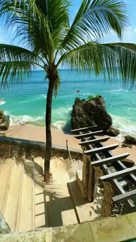 💙💙💙🌴🌊 #beach #bali #indonesia #amazing #wave #travel #holiday #beachday #pantai 