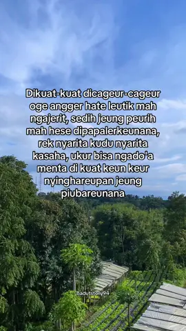 Kapeurih jeung kasedih mah kur urang nu ngarasakeun #sundastory #quotessunda #sundapride #badutstory94 #katakatasunda #barudaksunda 