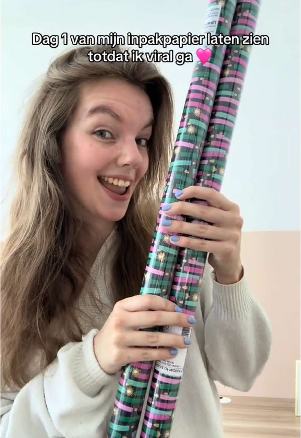 Wat vind jij van dit inpakpapier? 😊 #thegiftstudio #webshop #inpakken #cadeaus #inpakpapier #inpakinspiratie #viral #foryoupage #fyp 