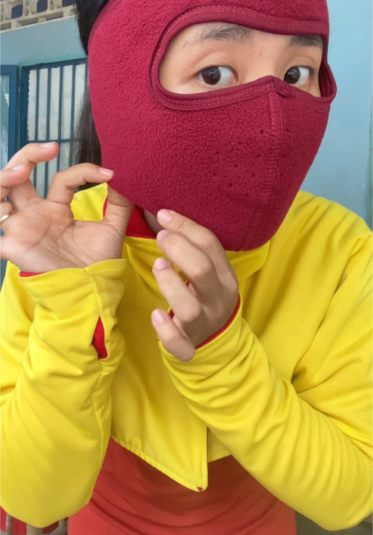 Khẩu trang vải nỉ che nắng diện rộng, đi lạnh ấm áp #trangnguyenonline #khautrang #khautrangvaichongnang #khautrangninja 