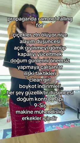 çiçek çok güzel kokuyorvs pijama yılbaşı pijama moda ikonuyum 