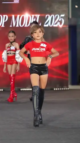#modellingkids #modellife #beautifulgirl #นางงามเดินสาย #นายแบบนางแบบ #instagram #international #international #ซุปเปอร์สตาร์ #ti̇ktok #cupid #นางงาม #แต่งหน้า #lovely #makeaface #