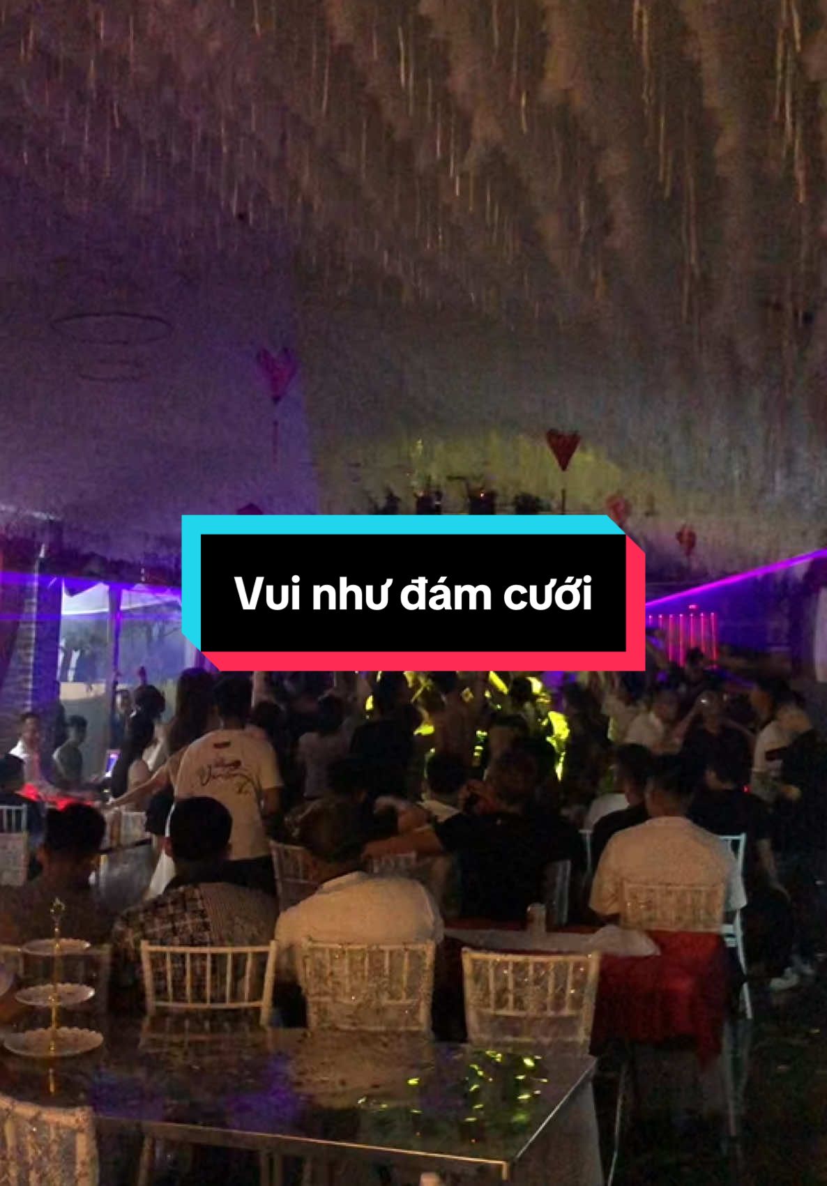 Vui như đám cưới . Nhận show các tỉnh thành . AE yêu quý inbox nhé . #xuhuongtiktok #xuhuongtiktok #chothuedenlaser #phamhieulaser19phutho #phamhieulaser19phutho #laserdamcuoi #nhacxuhuong 