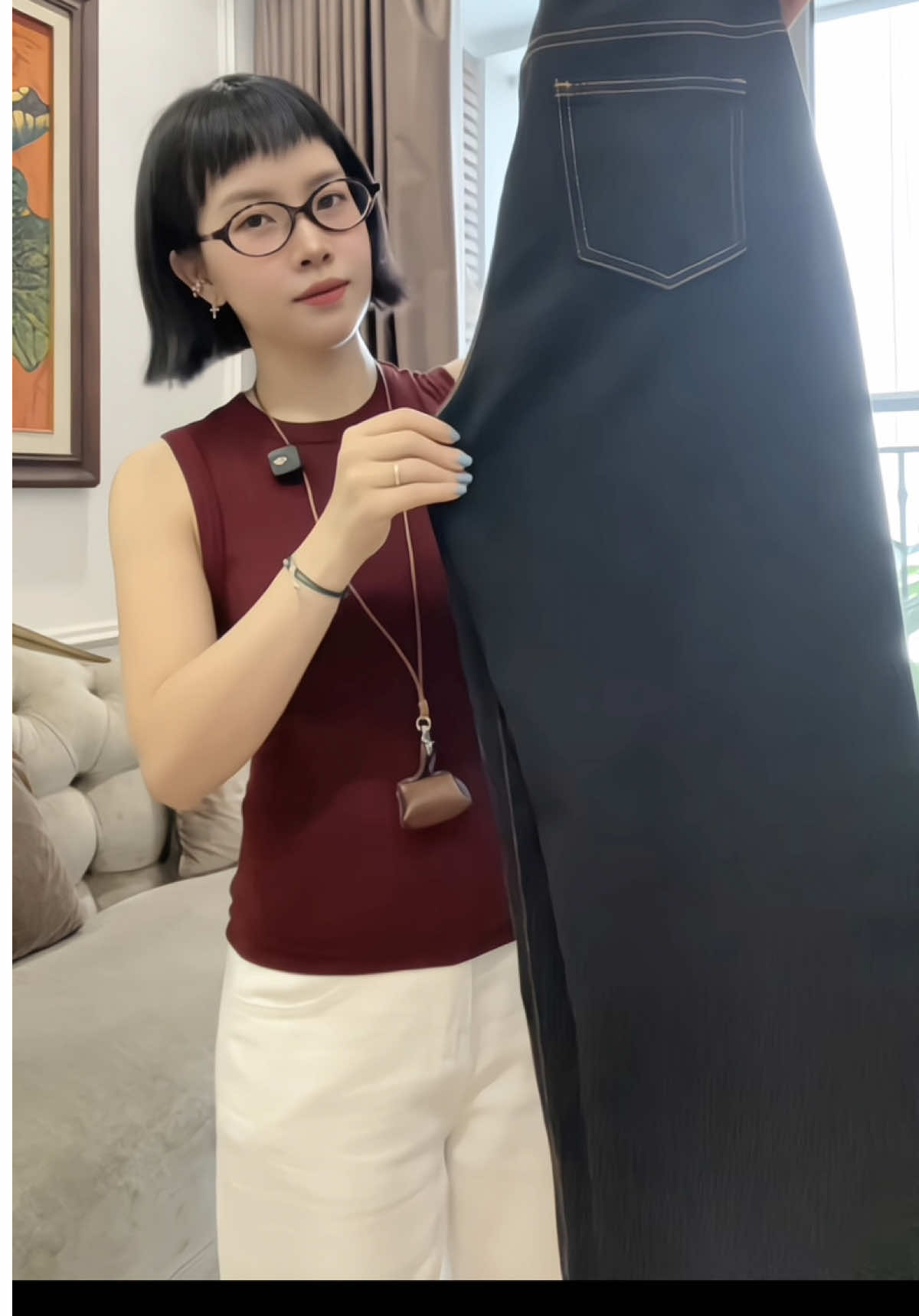 Quần Jean ống suông đứng form mà giá siêu rẻ của nhà Calem, must have nha các bà ơiiiii #OOTD #outfit #fitcheck #phoidoxinh #hangwear 