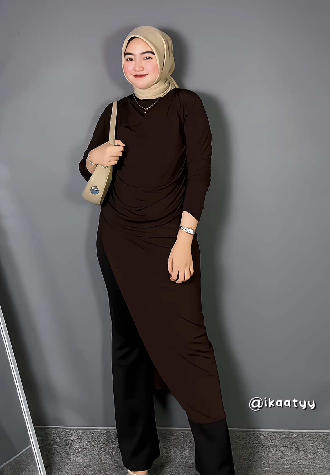 Tunik cantik buat ootd🤎✨ #tunikwanita #tunik #OOTD #outfit #outfitideas 