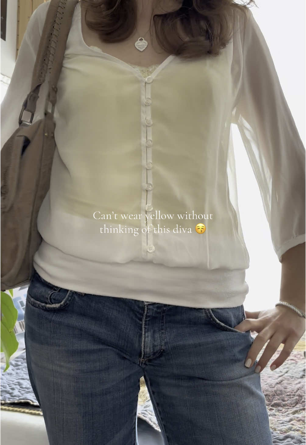 Rip Alison, you would’ve loved yellow being this summers trend color 😙 #fashiontiktok #outfitinspo #fashion #pinterest #aesthetic #fyp #outfit #inspiration #fitspo #outfitcheck #OOTD #lace #sequins #spring #2000s #prettylittleliars #alisondilaurentis 