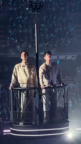 absolutely the abs  WE HERE FOR JIMMYSEA D1 #LOLFanFest2025D2🌸 #jimmyyjp #sea_tawinan  #JimmySea