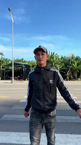 Bao lâu nay#aokhoachottrend #aokhoacquangchaucaocap #aokhoacboypho #aokhoacquangchau #aokhoacnamdep #76quangngai #aokhoacdu #aokhoacadidas #aokhoac3soc #aokhoacxam 
