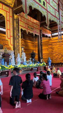 Điện quan âm chùa Tam trúc
