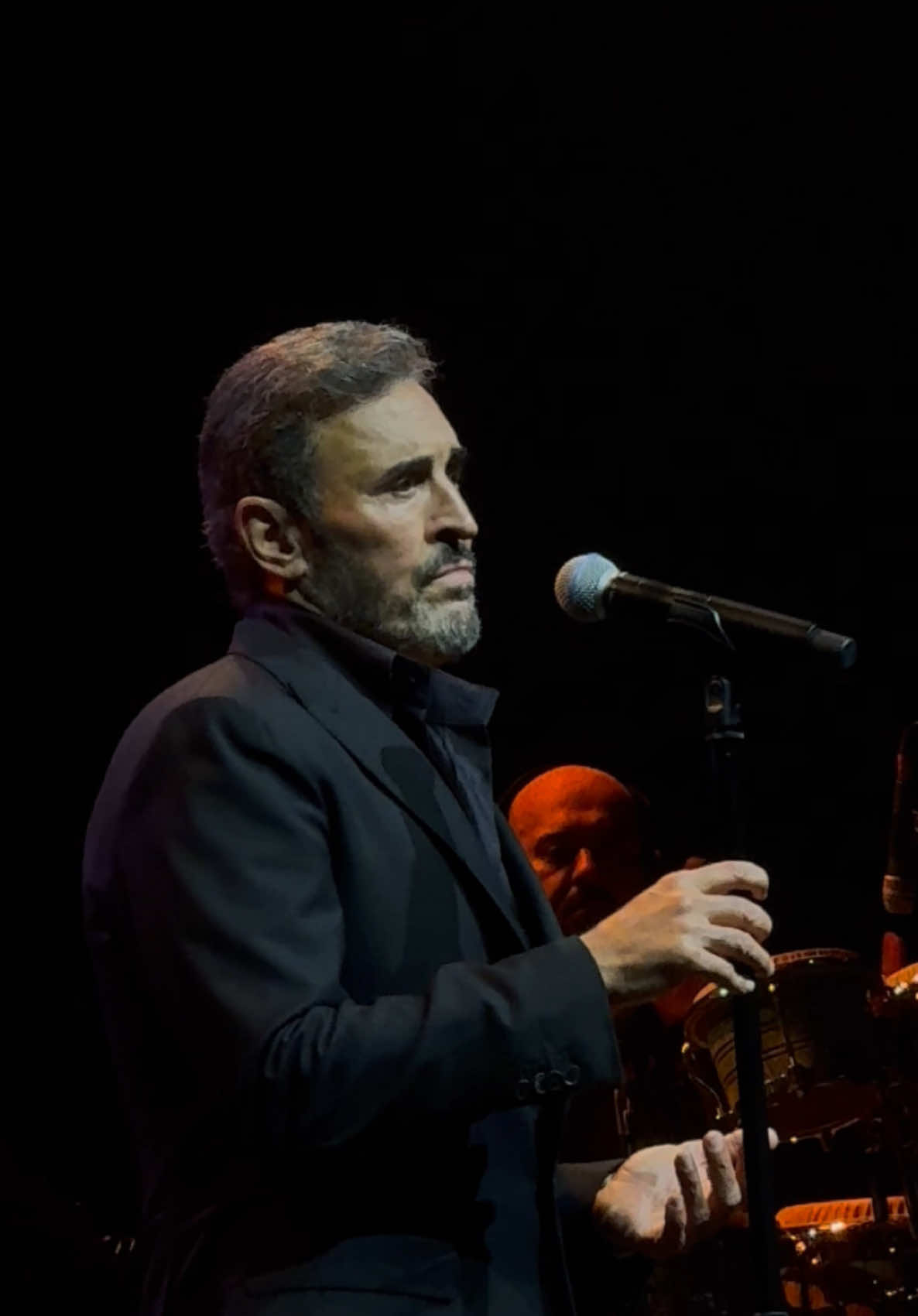 قاتلتي ترقص حافية القدمين بمدخل شرياني #كاظم_الساهر  @Kadim Al Sahir كاظم الساهر  @Dubai Opera 2025