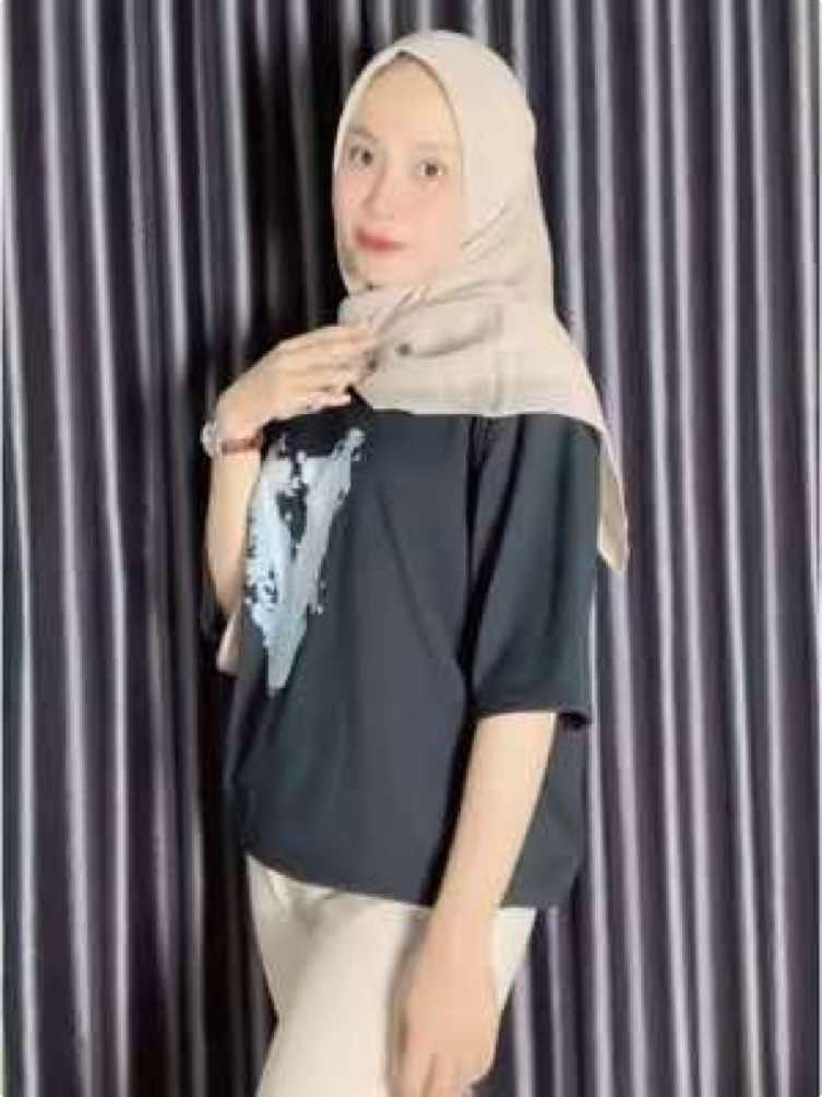 cocok bgt buat daily🥰🦋 #kaosoversize #atasanwanita #kaoskekinian 