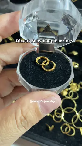 Diacut Baby Loop Earrings✨🤍  #diacutloopearrings #realgold #18ksaudigoldpawnable💯 #solidgold #earrings #loop #pawnable #goldjewelry #18ksaudigold #legit💯 #fyp 