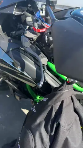 #makemegoviral 💚🧡💚🧡💚🧡 @c8ots 