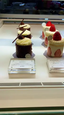 เค้กคือดีย์มาก #อร่อยมาก #คาเฟ่กรุงเทพ #patchworks 