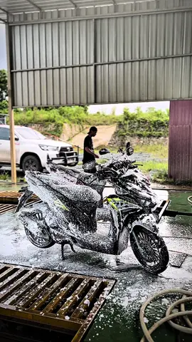 Hijau nya kakaa💚🐊#fyppppppppppppppppppppppp #vario125 #variogen2 #stylekt🤙 #platdaniboss #akay 