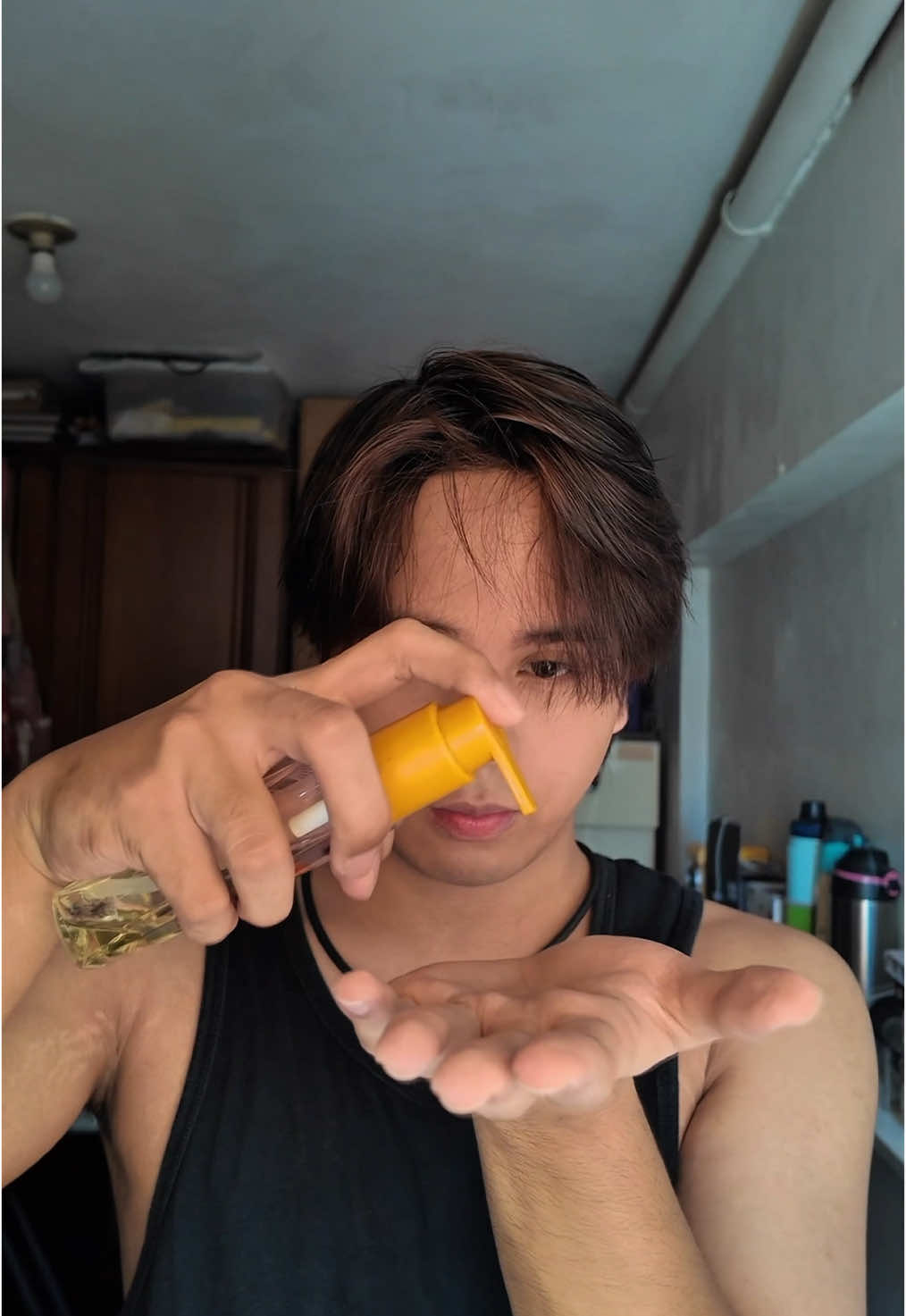 Replying to @Vino 🇵🇭🧑‍🔬🇸🇦 argan oil 💯 how to use hair oil. Looking for more hair care products? I suggest checking out @Bremod Premium #hair #hairstyle #haircut #haircare #SelfCare 