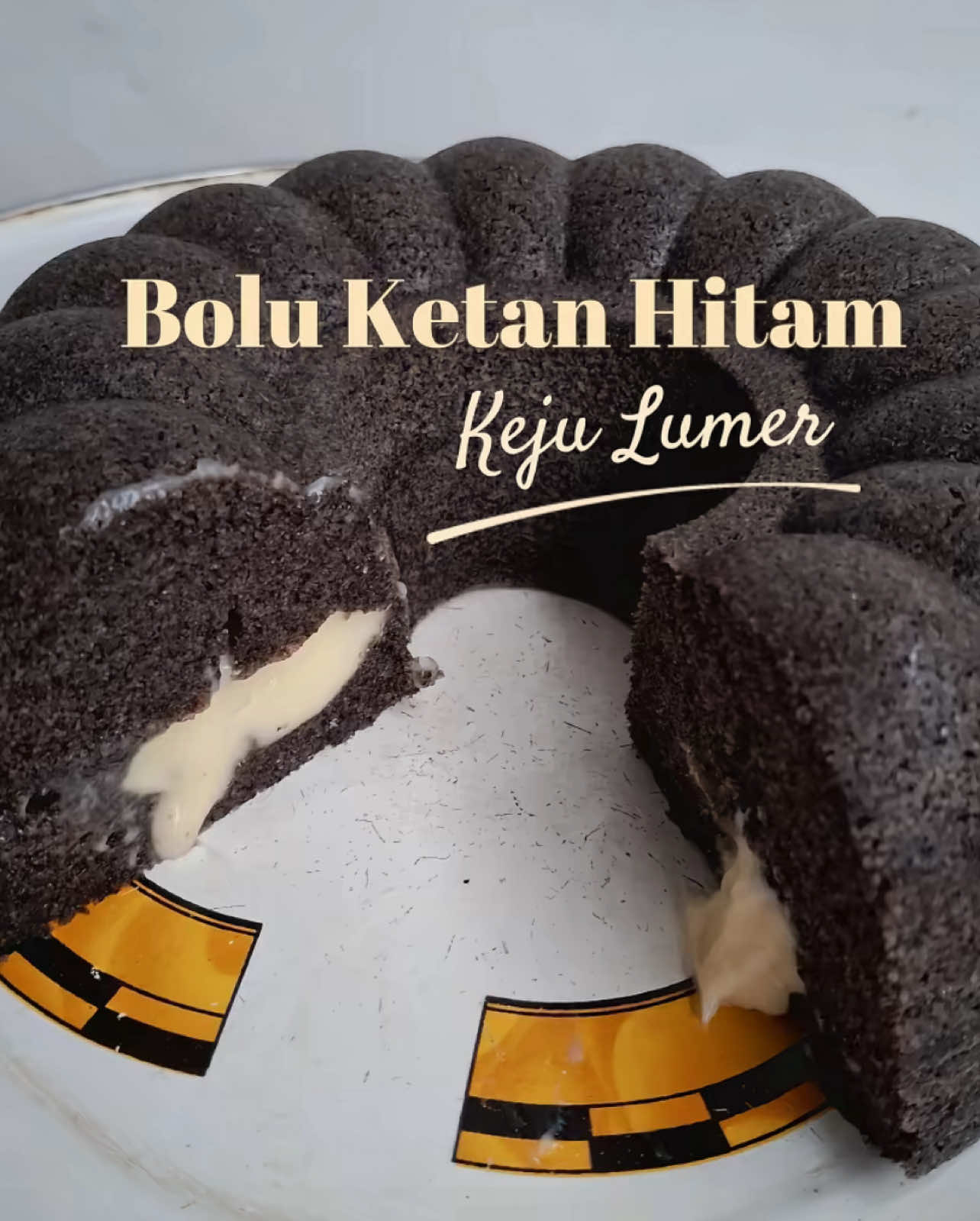 Bolu ketan hitam keju lumer 🤤 #fyp #boluketanhitam #kejulumer #viral #bolukukus 