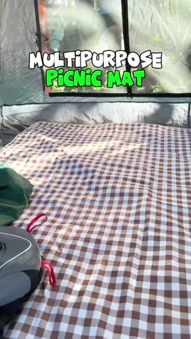 Waterproof, foldable, at super comfy. Hindi lang pang picnic—perfect ring higaan sa loob ng camping tent! 🧺⛺ #PicnicMat #CampingMat #FoldablePicnicMat #OutdoorEssential #CampingEssentials