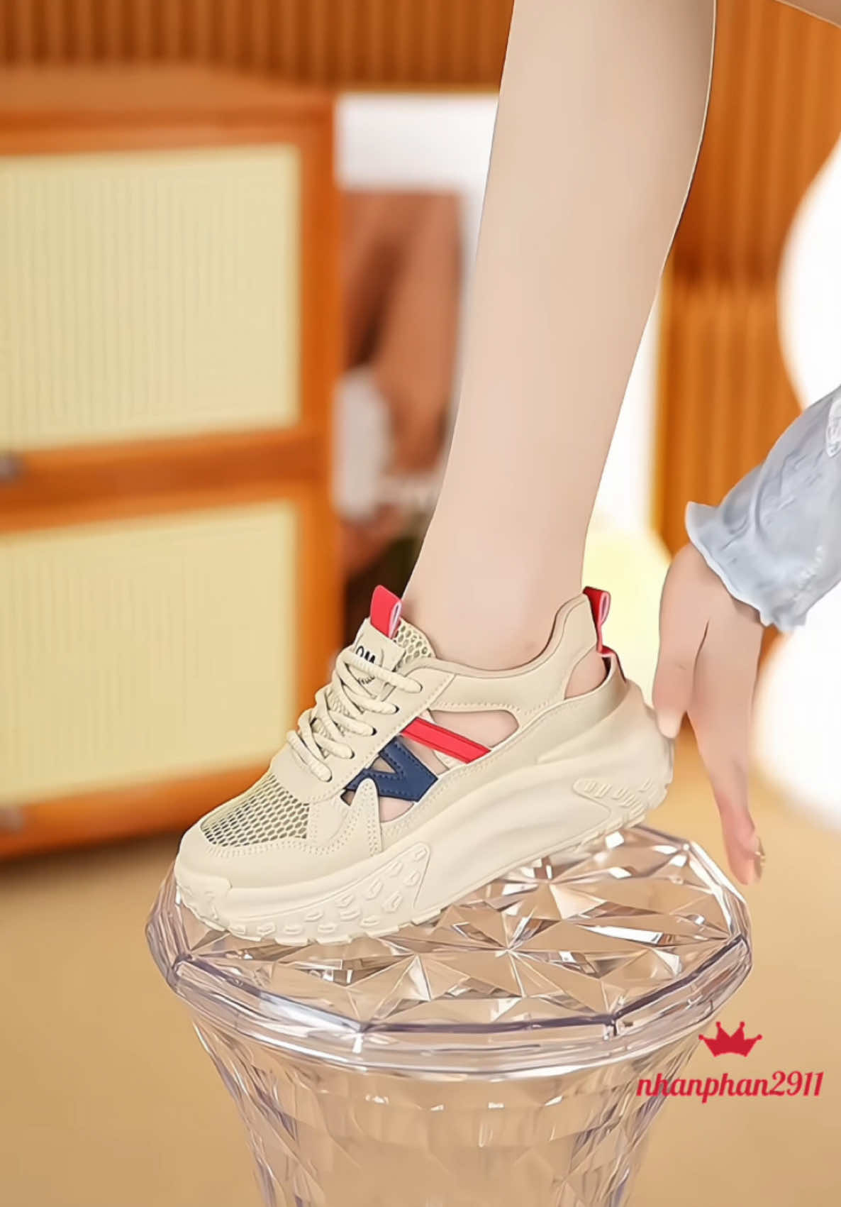 MISSY Giày Sandal nữ đế mềm #giaythethao #giaynuthoitrang #giaynuxinh #giaynuhottrend #giaydep #giaydepxinh #giaynuxinh #giaysneaker #xuhuong #trending 