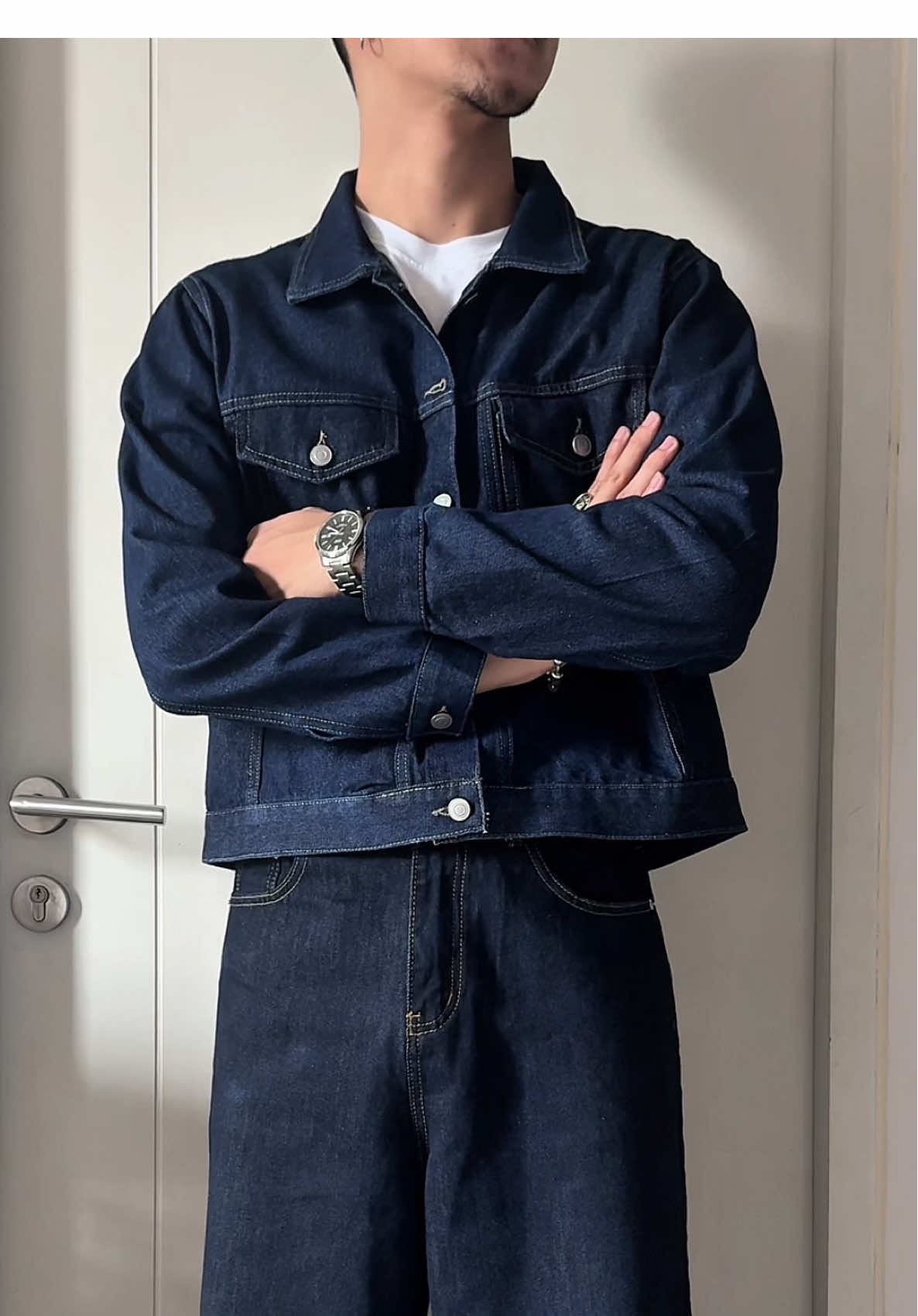 แจ็คเก็ตยีนส์ทรงครอป💙 ✨ #แจ็คเก็ต #แจ็คเก็ตยีนส์ #แจ็คเก็ตยีนส์แขนยาวทรงครอป #แต่งตัวผู้ชาย #ยีนส์ 