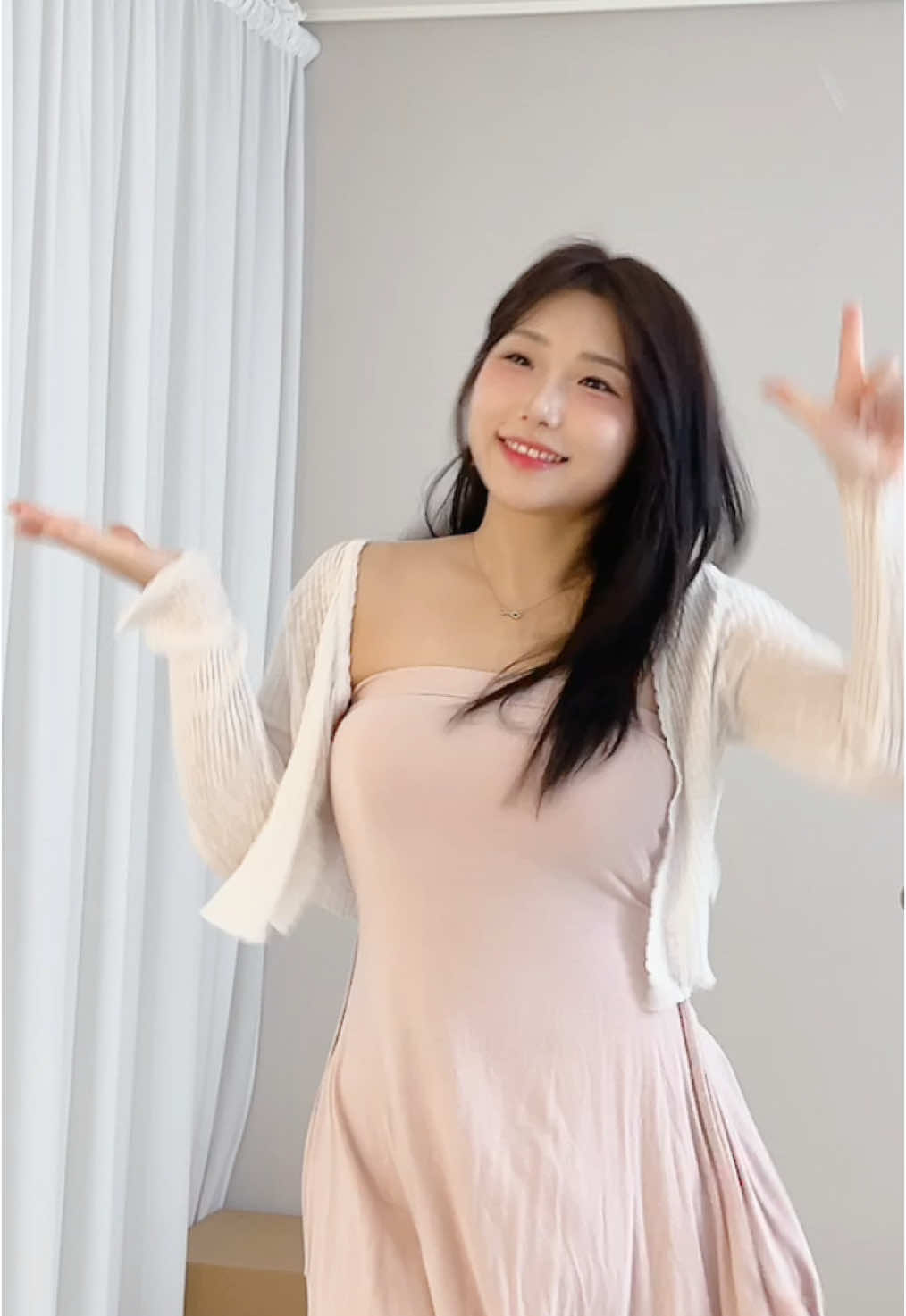 #izna #sign #챌린지 #kpop #챌린지댄스 #댄스커버 #dance #tiktokdance #tiktok #이즈나 