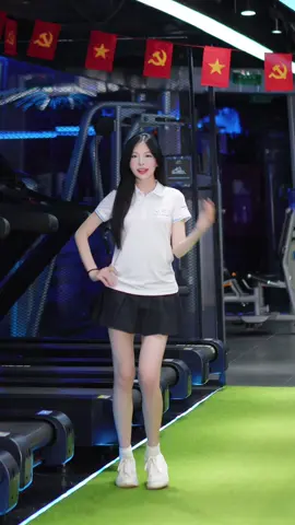 Gặp em từ hôm tập gym…=)) #emsfitness #phonggymemsxinh #emsxinhbietnhay @Rinny Kiều Trinh 