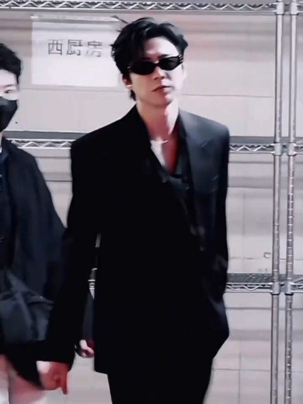 my type #liuyuning #cdrama #chineseactor #cdrama #chinesesinger #weishao #theprisonerofbeauty 