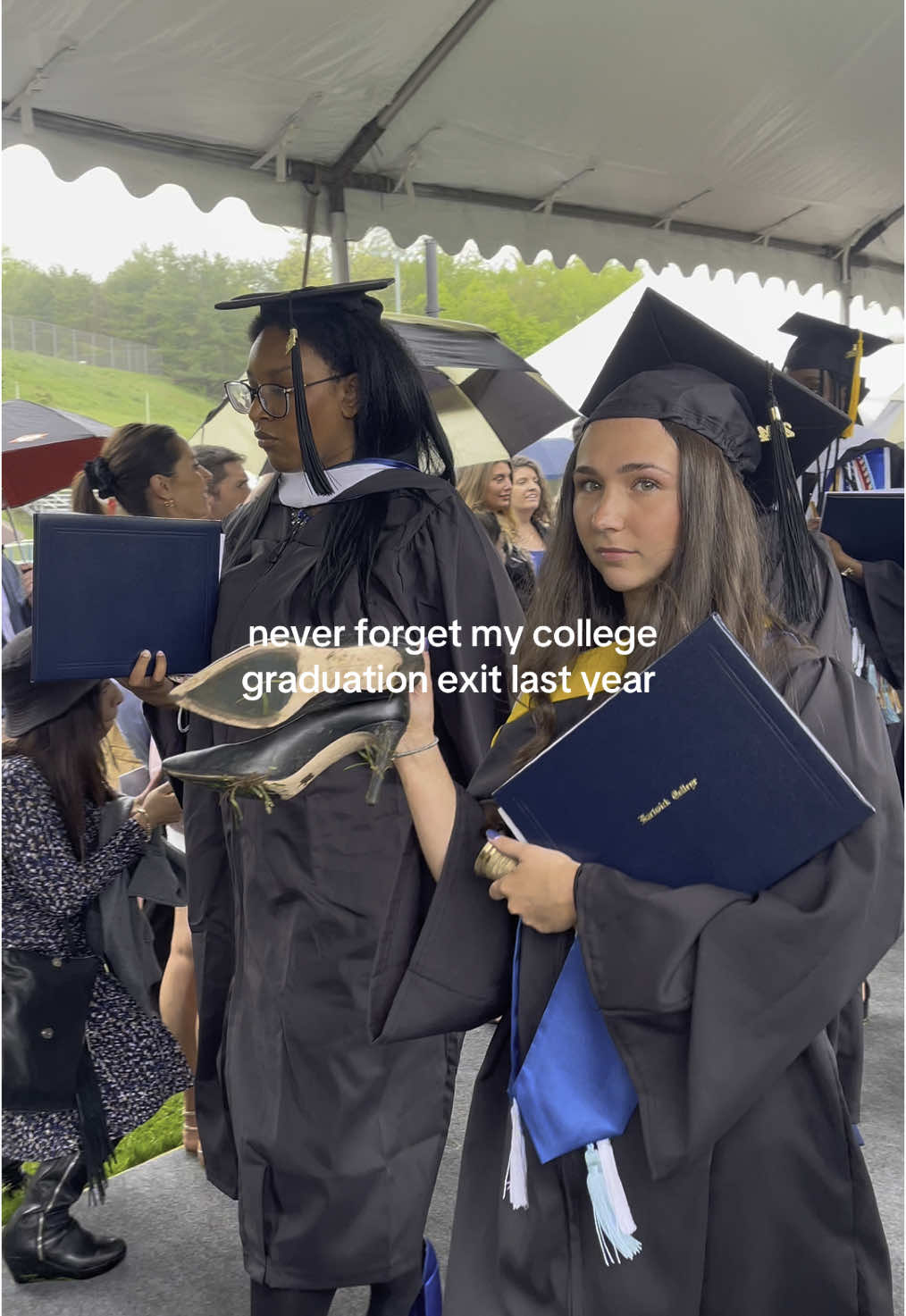 pro tip don’t wear skinny platform heels when you have to walk in the grass and it’s raining ☺️☺️☺️ #fypシ゚viral #humor #collegegraduation #graduation #collegelife #collegehumor 