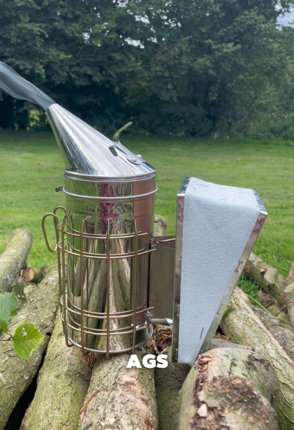 What does a smoker actually do? 🐝  A good smoker masks alarm pheromones and calms the colony, so your inspection goes smoother, safer, and less stressful for everyone!  That’s why every kit needs a solid, dependable smoker  📍Grab yours at agsonline.co.uk (link in our bio) 📌Save this for your next hive day  🫶Tag a new beekeeper who just learned this   📸Posted by @Hannah | Social + Web Design  • • • #beesmoker #hivetool #beekeepingtips #inspection #ukbeekeeping #smoker #ApiaryGearSupplies #AGS 