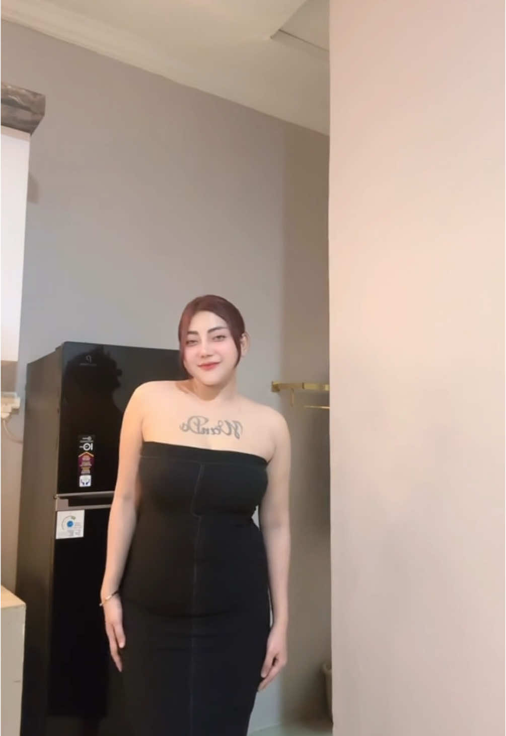 Outfit nongki check… #tubedress #dresskemben #bodyconedress #sexydress #inspirasitubedress #ootdsimple #ootdfashion 