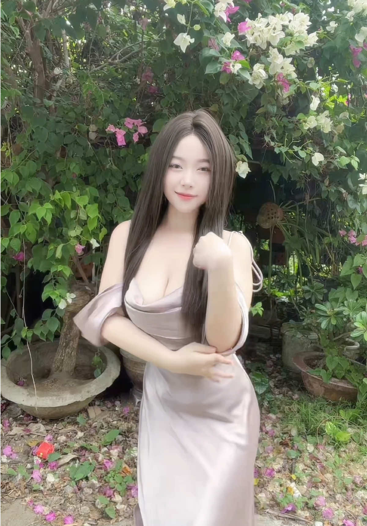 Tương tư nàng ta chưaaaa 👅?🩶 ( dc: @Độc Lạ Bình Bông 🌷 ) #tiktokdance #xh #tiktok #viral 