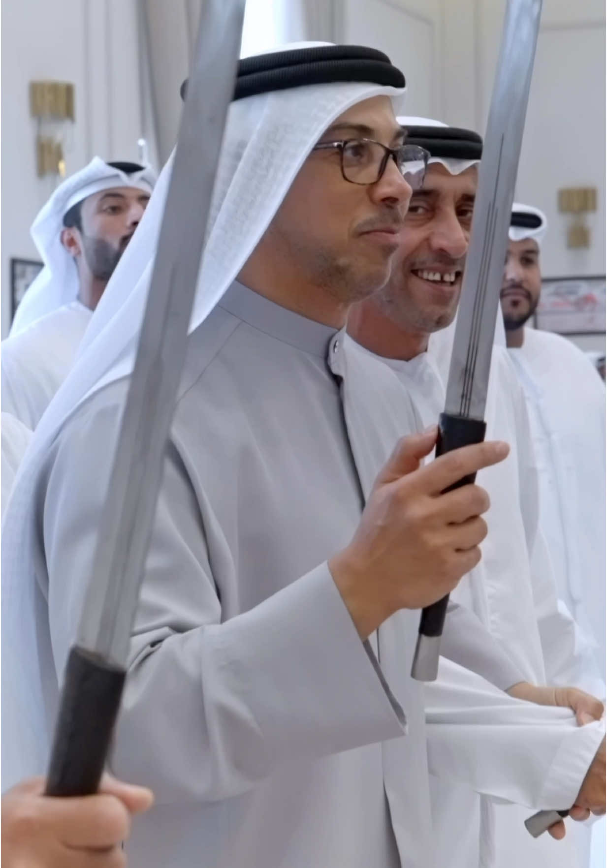 رزفة سمو الشيخ منصور بن زايد آل نهيان نائب رئيس مجلس الوزراء رئيس ديوان الرئاسة  #الشيخ_منصور_بن_زايد_ال_نهيان #منصور_بن_زايد #الامارات_العربية_المتحده🇦🇪 #mansourbinzayedalnahyan #mansourbinzayed #uae🇦🇪 #emirates_leaders