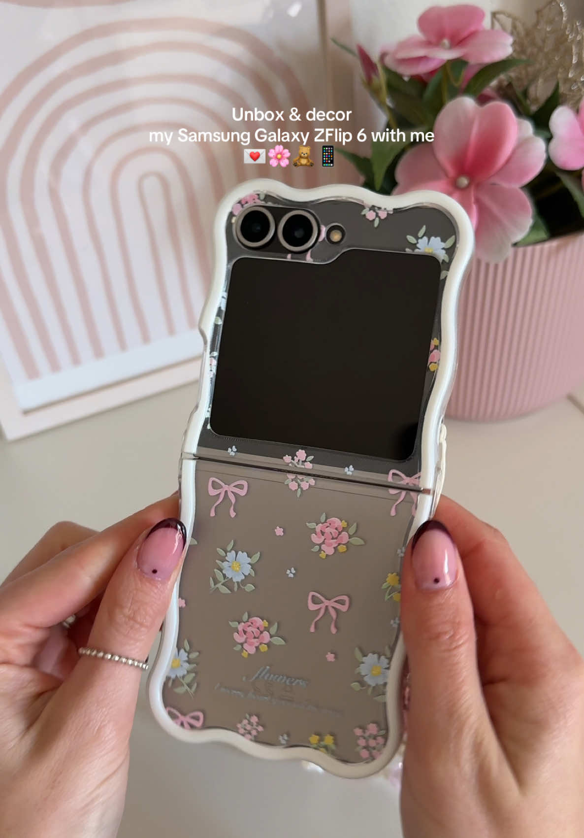 ZFlip 6 unboxing + accessori 🎀🥹 #samsunggalaxyzflip #zflip6 #zflip #aestethic #techunboxing 