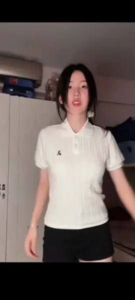 我想过忘记是最后最坏的打算#摩羯座#菠萝摇#瞬d#抖音潮流舞蹈地图 