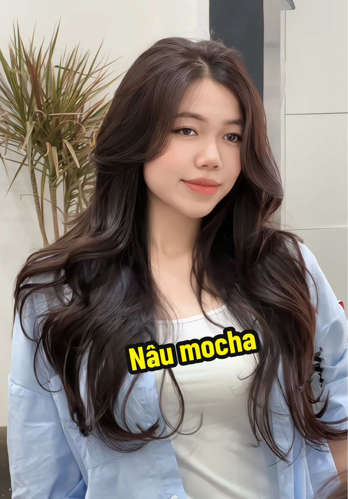 Nâu mocha vẫn là 1 cái gì đó…. #tocdep #reviewtocdep #xuhuong #avanthairstudio #haircare #fyp #viral #layerbung #maiphap #tocdephanoi #duoôihinuoc #NauMocha #nhuomtoc