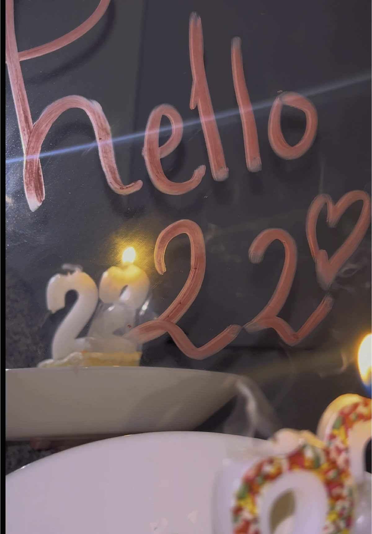 Hello 22… I walk in grace, I glow with purpose 😍 #birthday #birthdaygirl #22 #birthday22 #🇩🇿🇲🇦🇹🇳 #🇩🇿 #fyp 