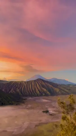 🥀 #sadvibes🥀 #sadsong #sadstory #sad #galau #sunset #sunrise #senja #gunung #story #music #4u #xyzbca #masukberanda #fyp 