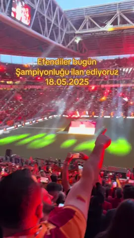 #keşfet #beniöneçıkart #galatasaray #osimhen #ıcardi #viral_video  Kutlamalara ısrarla bekleriz @Fenerbahçe SK  @Beşiktaş JK 