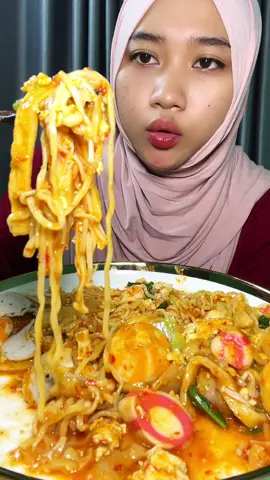 Mukbang seblak 🔥hot  #glichips #basreng #mukbang #seblakviral 