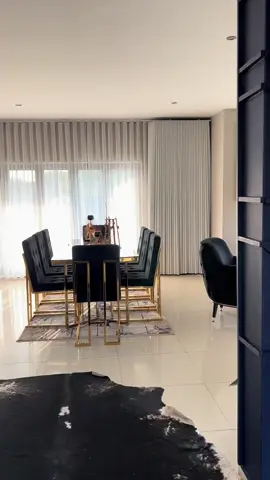 Undefined beauty #isabellacreationhouse #motorisedcurtains #fypage #fypシ゚viral #loungecurtains #tiktokviral #moderncurtains #curtains #homedecor 