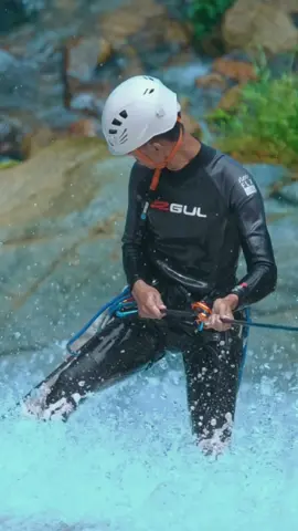 WATERFALL ABSEILING  ngesor dirik lok padah embiak sinun 🤣🤣🤣 #CapCut 
