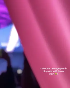 I can't really blame him.#blackpink #jennie #foryou#foryou 
