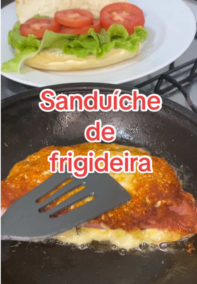 Sanduíche de ovo queijo e mortadela Defumada #comida  #comidacaseira  #tudodebom #sanduiche 