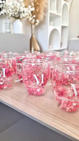 MUGS FLEURIS 🌸 Ils reviennent 🥰 #mugpersonnalisé #tassefleurie #personnalisation #creatricefrancaise #cadeaupersonnalisé 