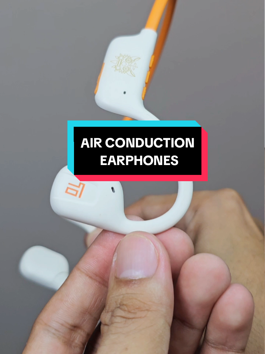 Onikuma Wireless Air Bone Conduction Earphones Onikuma #airconductionearphones #boneconductionheadphone #airconductionheadphones #wirelessearphone #earphones #headphones #wirelessheadphones #fypp 